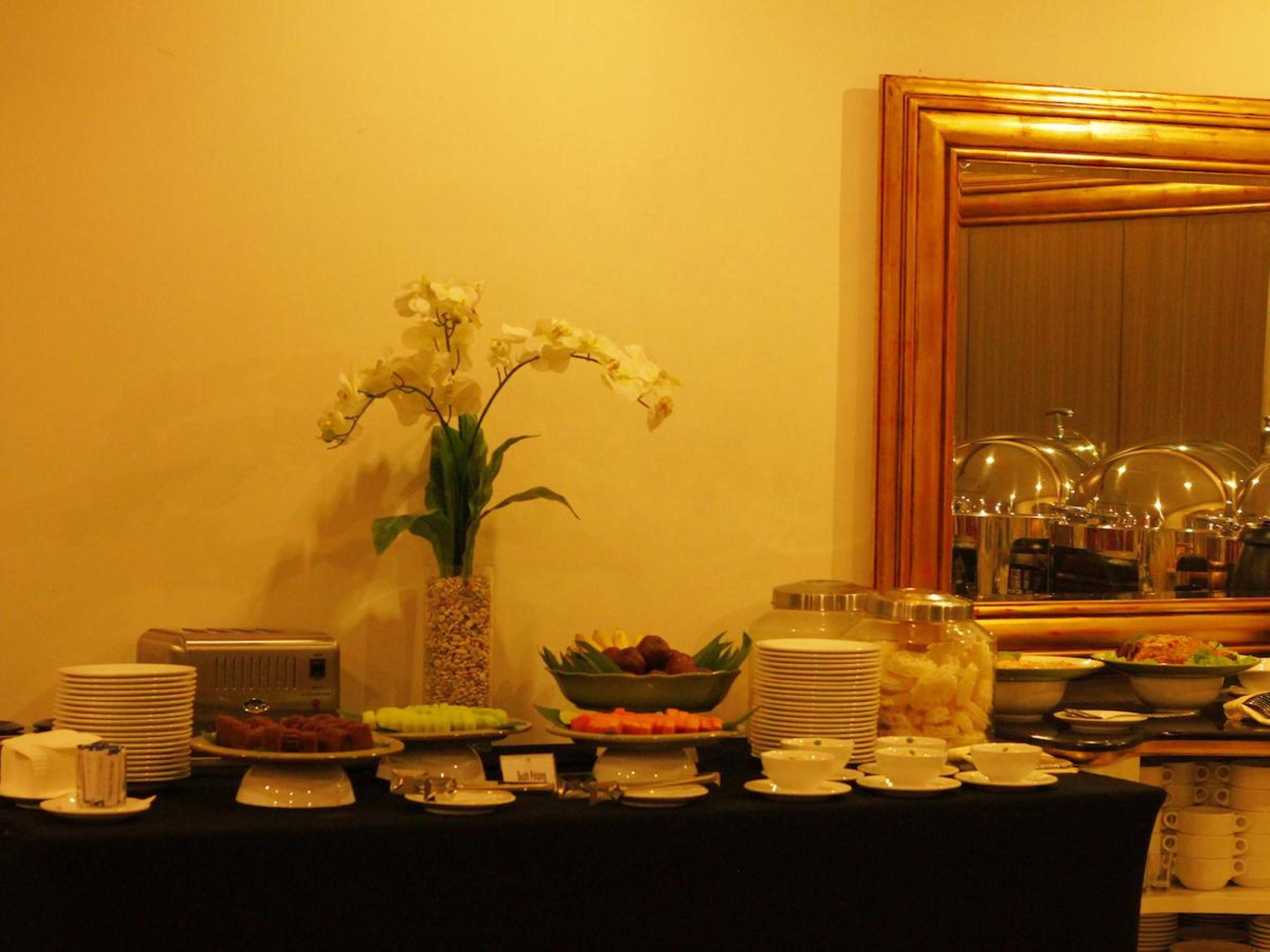 The Cube Hotel Malioboro, Azana Hotels Collection Yogyakarta Ngoại thất bức ảnh