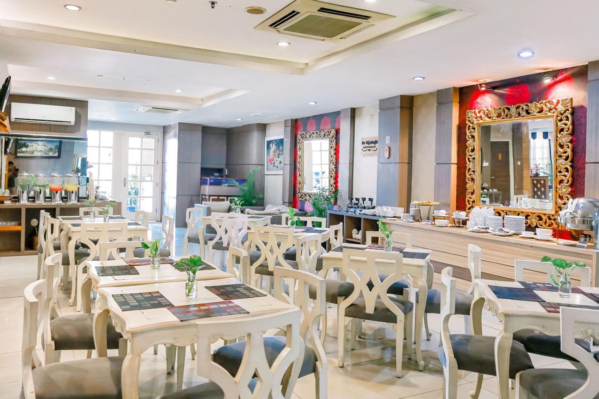 The Cube Hotel Malioboro, Azana Hotels Collection Yogyakarta Ngoại thất bức ảnh